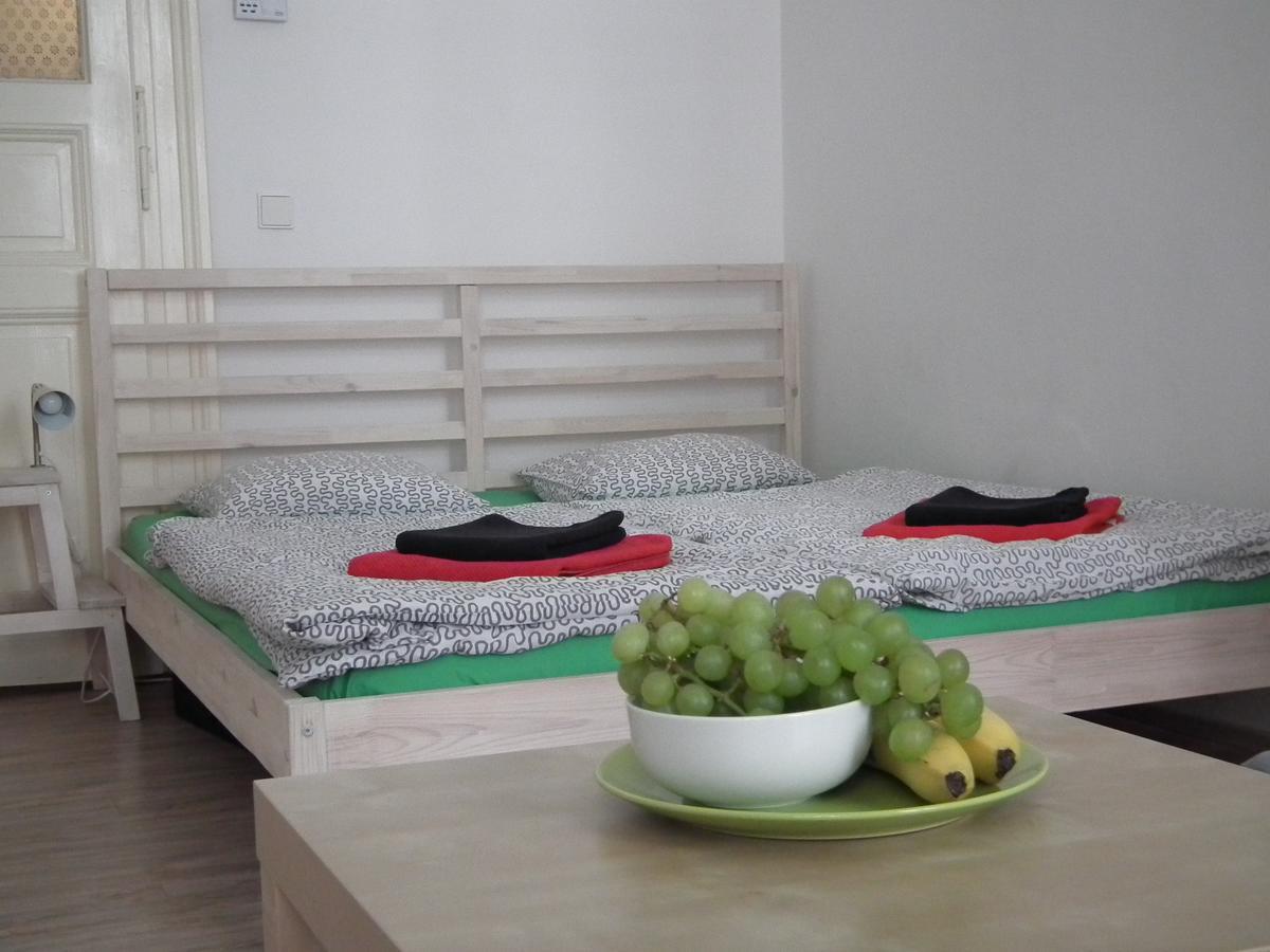 Apartment In The Centre Prága Kültér fotó